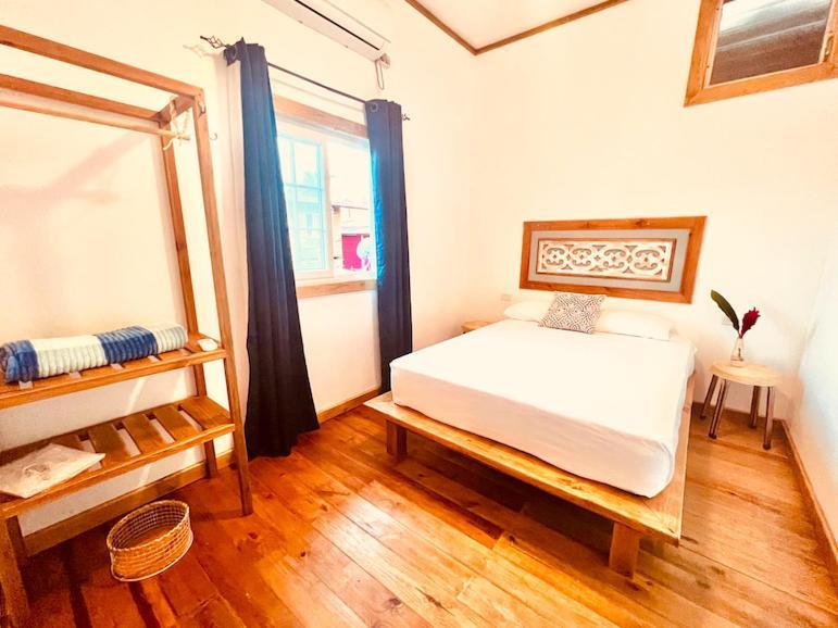 فندق Casa Le Parc - Main Street بوكاس تاون المظهر الخارجي الصورة